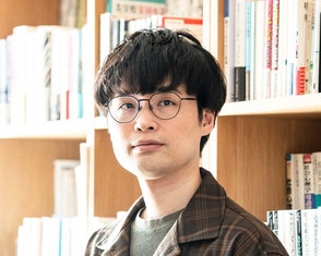 所長 荻上チキ